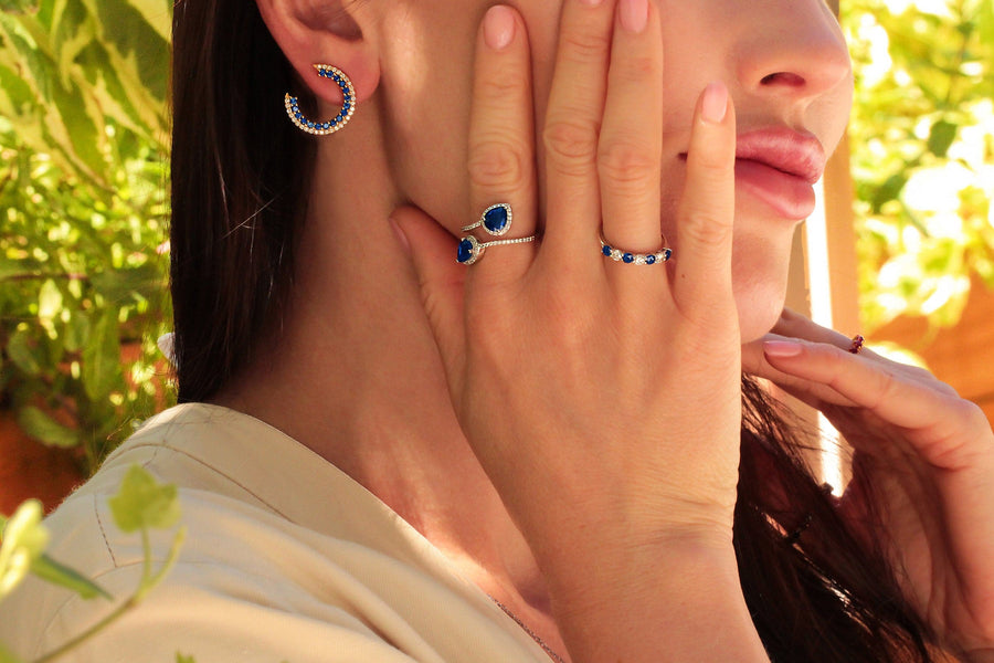 Sapphires & Diamond Earrings Caelum