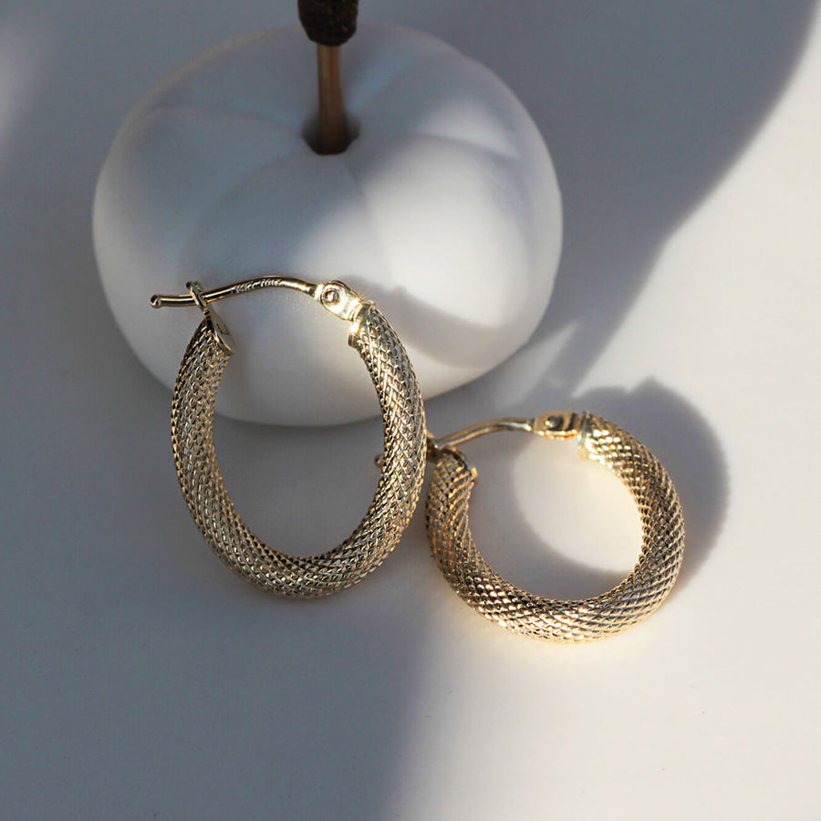 Yellow Gold Earrings Imagery